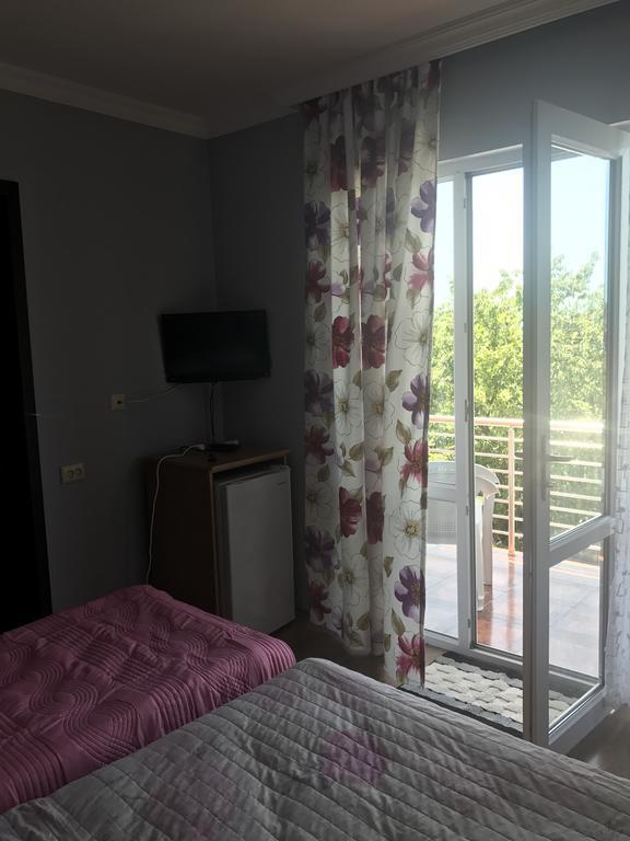Kvariati - Guest House Zewnętrze zdjęcie